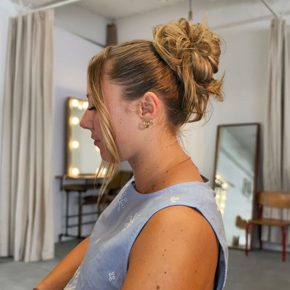 Messy Bun Medium Welthair